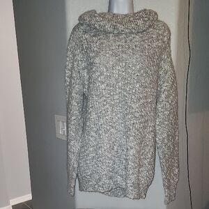 Newport News Marled Gray Cowl Neck Sweater